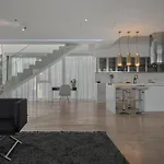 Elegant 3-bedroom Duplex With Private Terrace Apartament *
