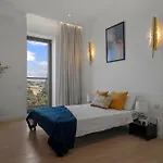 Elegant 3-bedroom Duplex With Private Terrace Apartament *