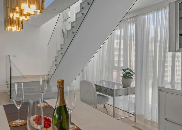 Lejlighed Elegant 3-bedroom Duplex With Private Terrace Bukarest