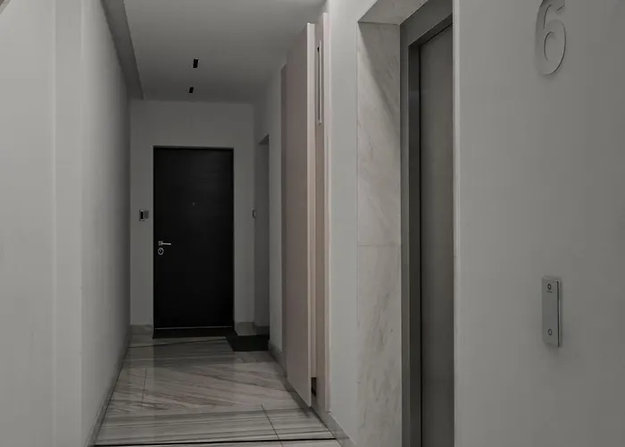 Elegant 3-bedroom Duplex With Private Terrace Bukarest